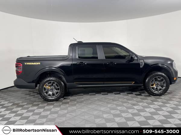 2025 Ford Maverick - - $36,999 (2025 Ford Maverick Bill Robertson Nissan)63437773221251121