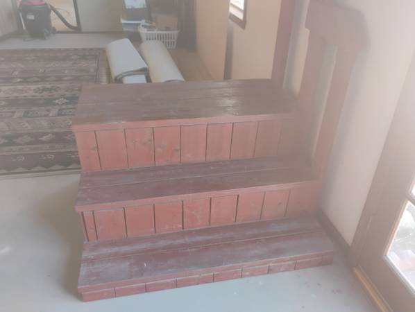 Jacuzzi or mobile home steps 1