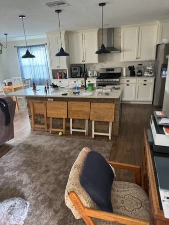 $650 / 4br - Roomate Share House $650.00 a month/ All bills paid (San Antonio)63984660172035120