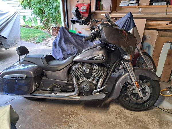 2019 Indian Chieftan Motorcycle, charcoal grey, low miles