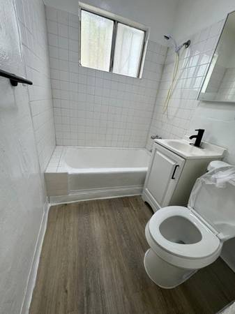 $2100.00 / 1br - 600ft2 - Modern 1 Bed / 1 Bath Apartment in Los Angeles, CA - Available 09/25 -63857623667585124