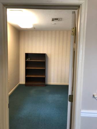$470 / 274ft2 - Office Space, Chestnuthill Township63951425225090123