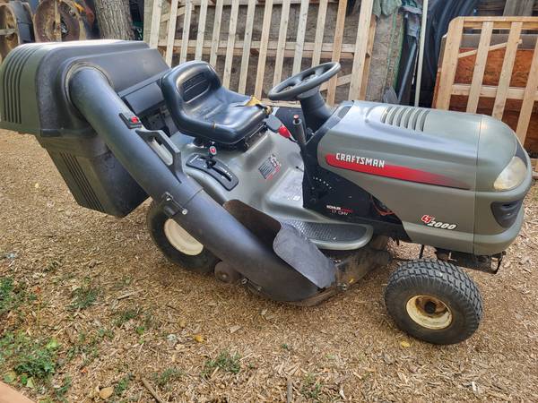 Craftsman riding mower 1