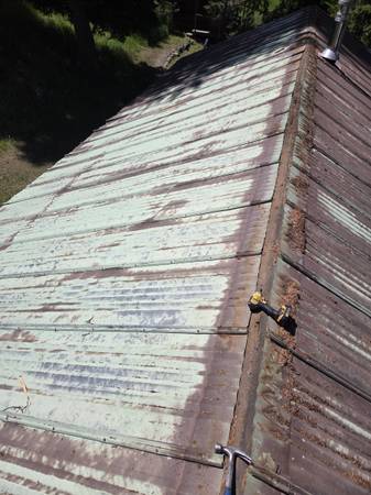 Reclaimed, rustic corrugated roofing metal 1