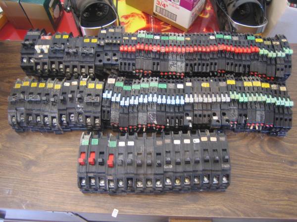 Circuit breakers ZINSCO all sizes 1