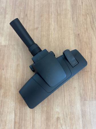 Combi Floor Tool for Henry Vacuums 1