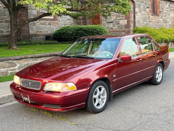 2000 Volvo S70 only 98k miles - $4,500 (Rye, NY)63614018080129120