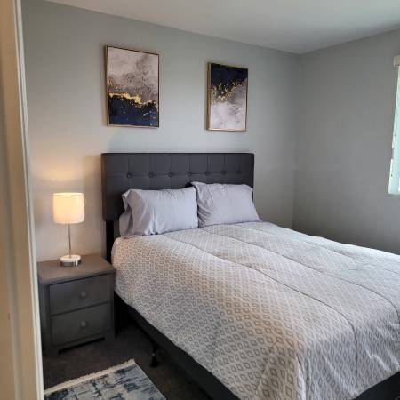 $680 HABITACIÓN ESPACIOSA CON BAÑO PRIVADO ABIERTO HOY (san leandro)63622901645569121