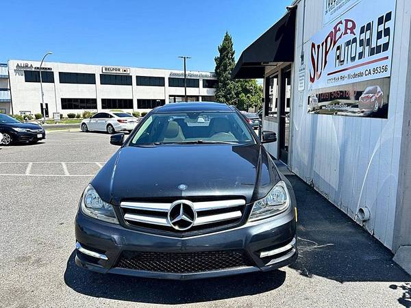 *2995 dólares de entrada *229 dólares por mes por este deportivo Mercedes Benz Clase C 2012 - 11995,00 dólares63478695408641123