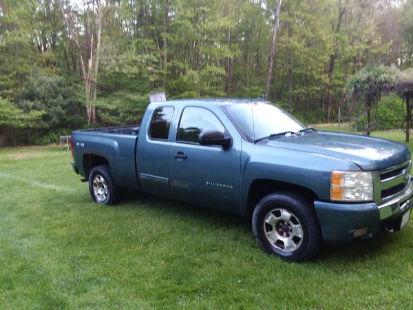 2011 Chevy silverado 1