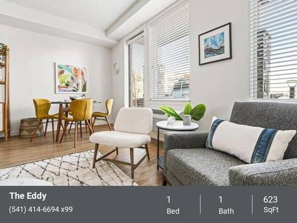 Spacious 2 Bed 2 Bath with River Views in Central Oregon  Must 1