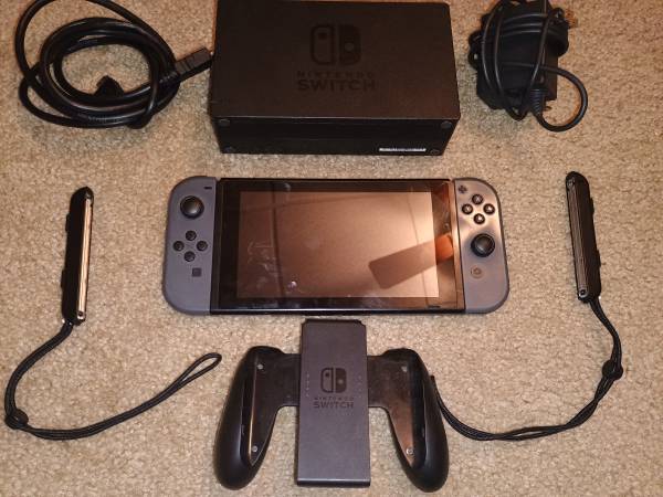 2019 Nintendo Switch 1