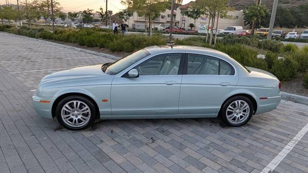 2005 Jaguar S-Type 3.0 Sedán. ¡EN CONDICIÓN IMPOLUTA! VER FOTOS, POR FAVOR. - $1.499 (LLAME AL 818-620-9673. ¡FUNCIONA COMO NUEVO!)63436935945857122