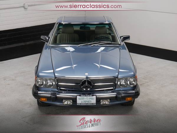 Mercedes-Benz 560 SL de 1987 en - $37,500 (525 Kietzke LaneReno, NV 89502)63619609289857124