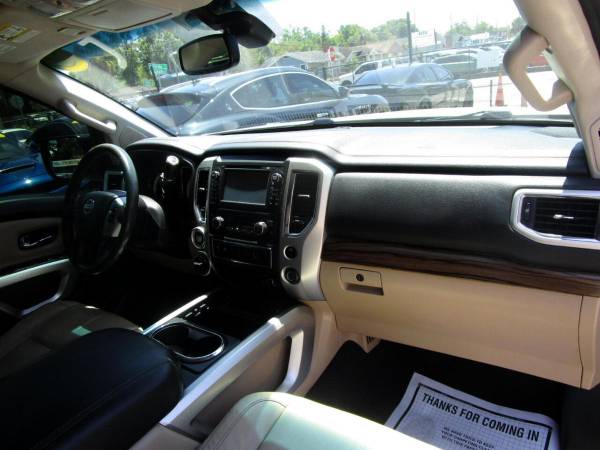 2017 Nissan Titan Platinum Reserve - Photo 13