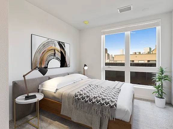 $629 / 2br - Bedroom and Ensuite Bath Included in Quiet Residence Today (Brooklyn)63689591586563120