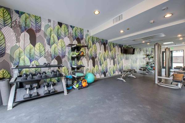 $3,351 / 2br - 1140ft2 - In-Home Washer & Dryer, Package Lockers, 2/BD (6300 Variel Ave, Los Angeles, CA)63701129998209120