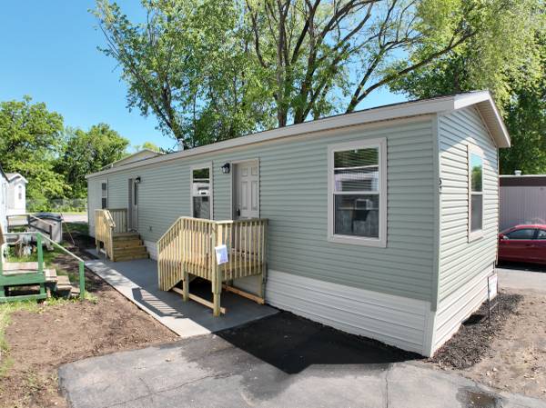 $89,000 / 2br - 1056ft2 - Brand New 2 Bedroom Home! - Skyline Gardens #63 (Owatonna)63988651449987121