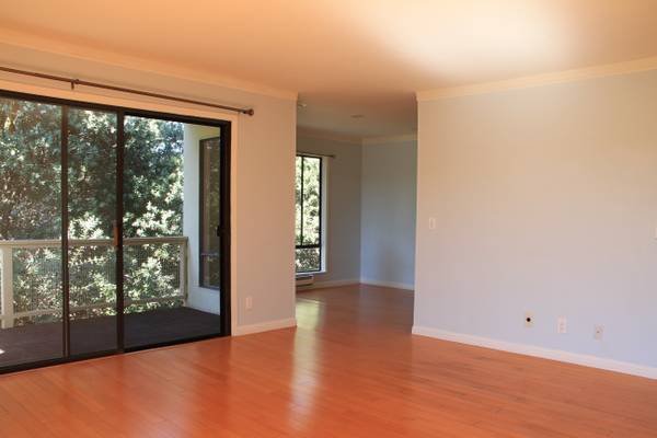 $2675.00 / 1br - 861ft2 - Amplio departamento de 1 dormitorio, unidad esquina en piso superior, 861 pies cuadrados63873331787137121