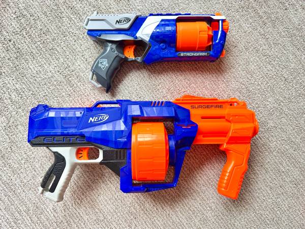 Nerf N-Strike Elite Surgefire & Strongarm blasters 1