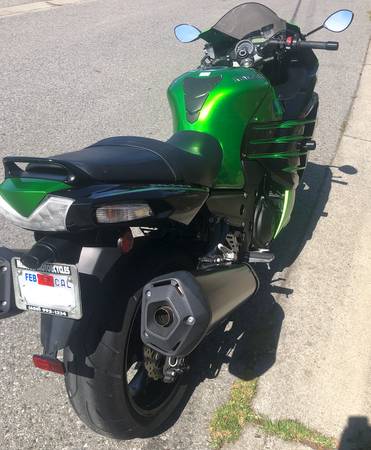 15 Kawasaki ZX-14R ABS– Only 5,900 Miles – All Original