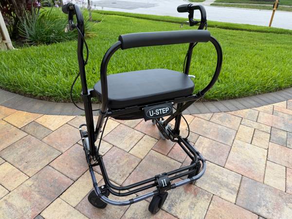 U-Step 2 Walker 1