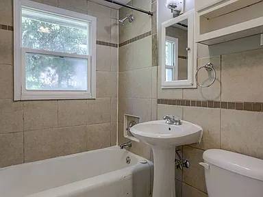 $700 / 2br - 😍😎Hermosa casa de 2 habitaciones y 1 baño en alquiler😎😍 (Omaha, NE)63681623912833124