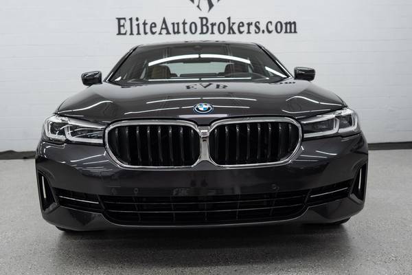 2023 *BMW* *5 Series* *530e xDrive Plug-In Hybrid* D - $37,500 (Elite Auto Brokers)63618568667265122