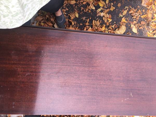 Drop leaf mahogany table 1