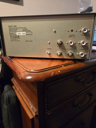 Zero Five Vertical Antenna / Tucker Tuner 1