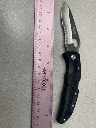 SOG “Sogzilla” Lockblade 1