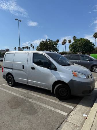 2013 Nissan Nv200 - Photo 3