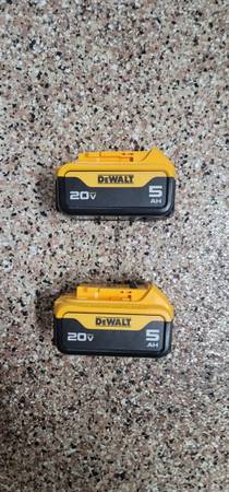 DEWALT LITHIUM-ION  Batteries 20V 5ah 1
