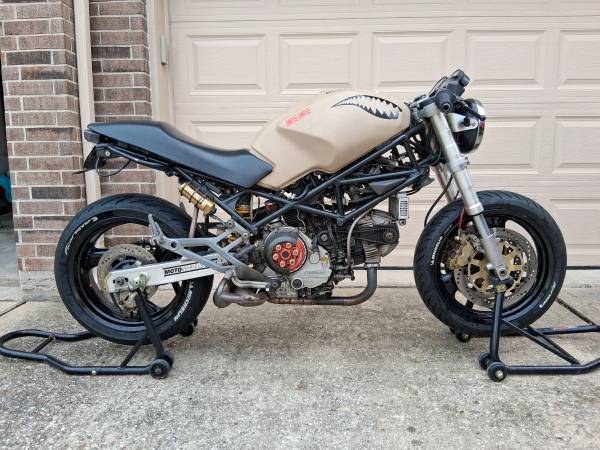 1997 Ducati Monster 900 1