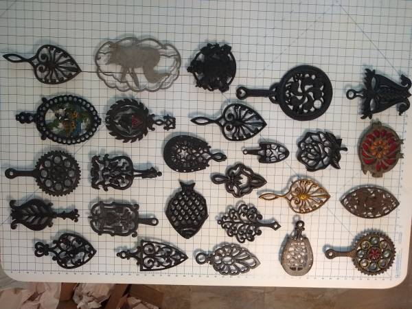 Cast iron trivets 1