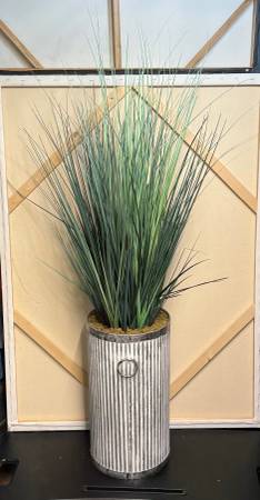 Large Artificial Grass Accent Decor 1