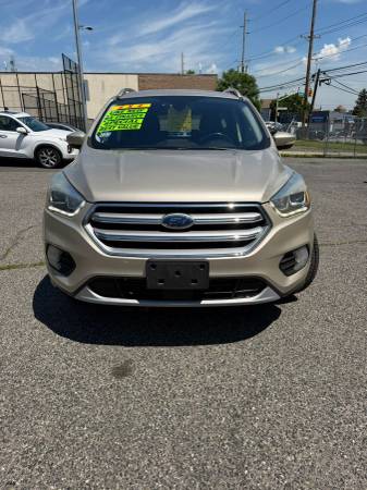 2017 Ford Escape - Financing Available! 1
