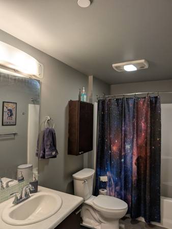 $2,005 / 1br - 798ft2 - Quiet, Top Floor, Corner Unit – 1 Bed+Den, 2 Bath Apartment (Barkley Village)64213546127619124