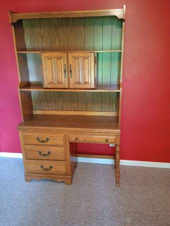 Student Desk/Bookcase 1