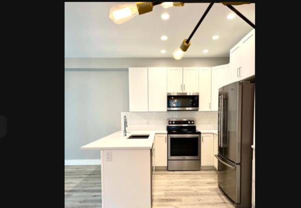1 bed condo 1