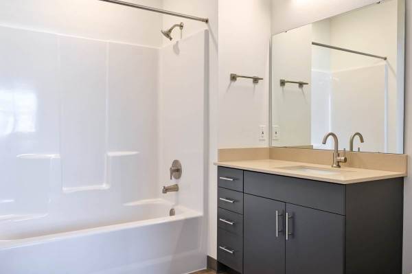 $2,185 / 2br - 995ft2 - Check out our amazing location! 2 bed, 2 bath. Located in Oregon City. (Oregon City - Clackamas Community College)63895124331394124