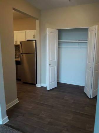 $1,523 / 2br - 770ft2 - Want 6-weeks free on your current home? tour today! (Portland - Easy access to Interstate 84)63956924332418123