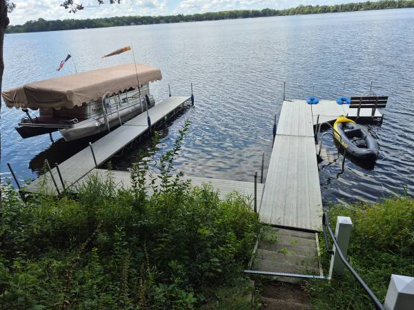 Hewitt AA 32L12 Roll in dock 1