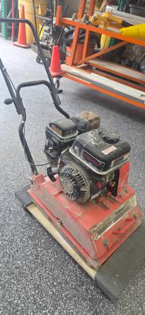 Vibrating Plate Compactor - Good Motor, Needs New Flywheel 1