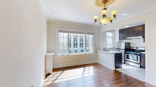 Bright Compact Studio Dishwasher Laundry On Site Walk To FIDI 1