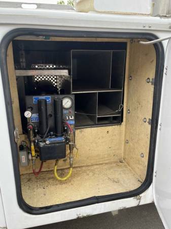 2000 Ford F450 - Photo 15