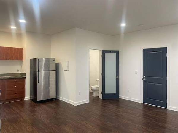 $2,020 / 522ft2 - Ceiling Fans, Patio, Air Conditioning, Bicycle Storage (Hollywood)63701205006083123