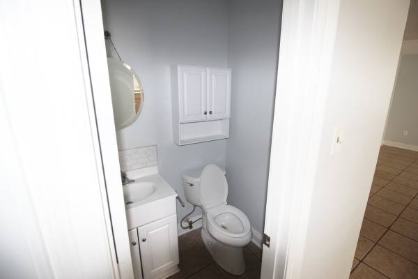 $1,800 / 3br - 1750ft2 - 5014 Newlands Street | Big, Beautiful 3/2.5 Townhouse For Rent63903421279875123