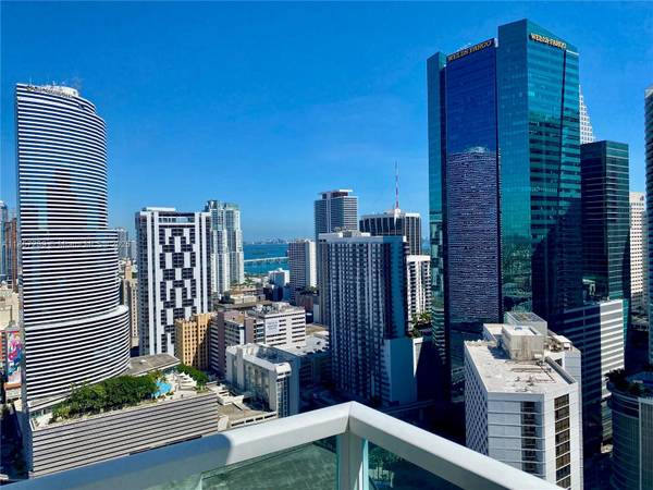 $6,000 / 3br - downtown condo for rent (miami)64051002842114123