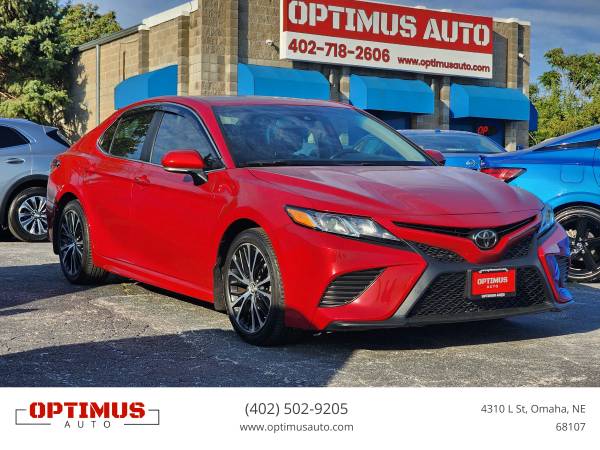 1 2019 Toyota Camry - Financing Available! 1